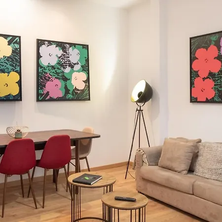 Central Apartment With Terrace By Lovelystay Lisbon Exterior photo